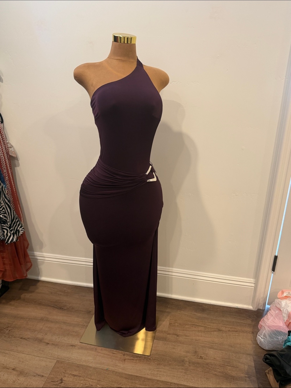 Fashion Nova One-Shoulder Bodycon Gown in Plum